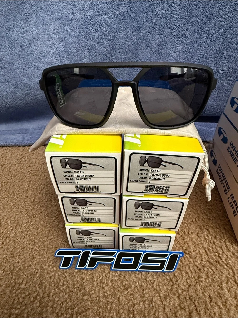 Tifosi Optics Salto Sunglasses Black with Gray Lenses